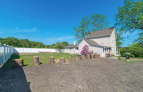 Old Farmhouse for Nature Lovers, 20 miles from OC