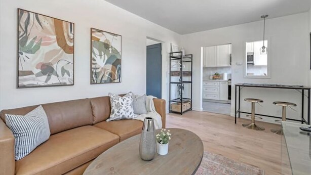 Unclassified image, 1 of 23, button - Pink Door, Livermore! Queen Bed - 0.5 Miles to downtown (Livermore)