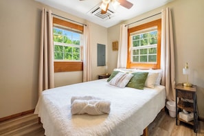 2 Schlafzimmer, Bügeleisen/Bügelbrett, Reisekinderbett, kostenloses WLAN