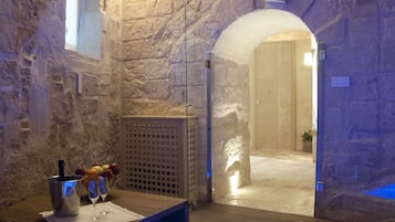 Bain à remous privé