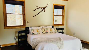 2 chambres, coffres-forts dans les chambres, Wi-Fi, draps fournis