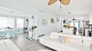 Smart TV y chimenea