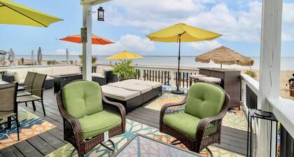 Luxe Private Beachfront Retreat on Delaware River!