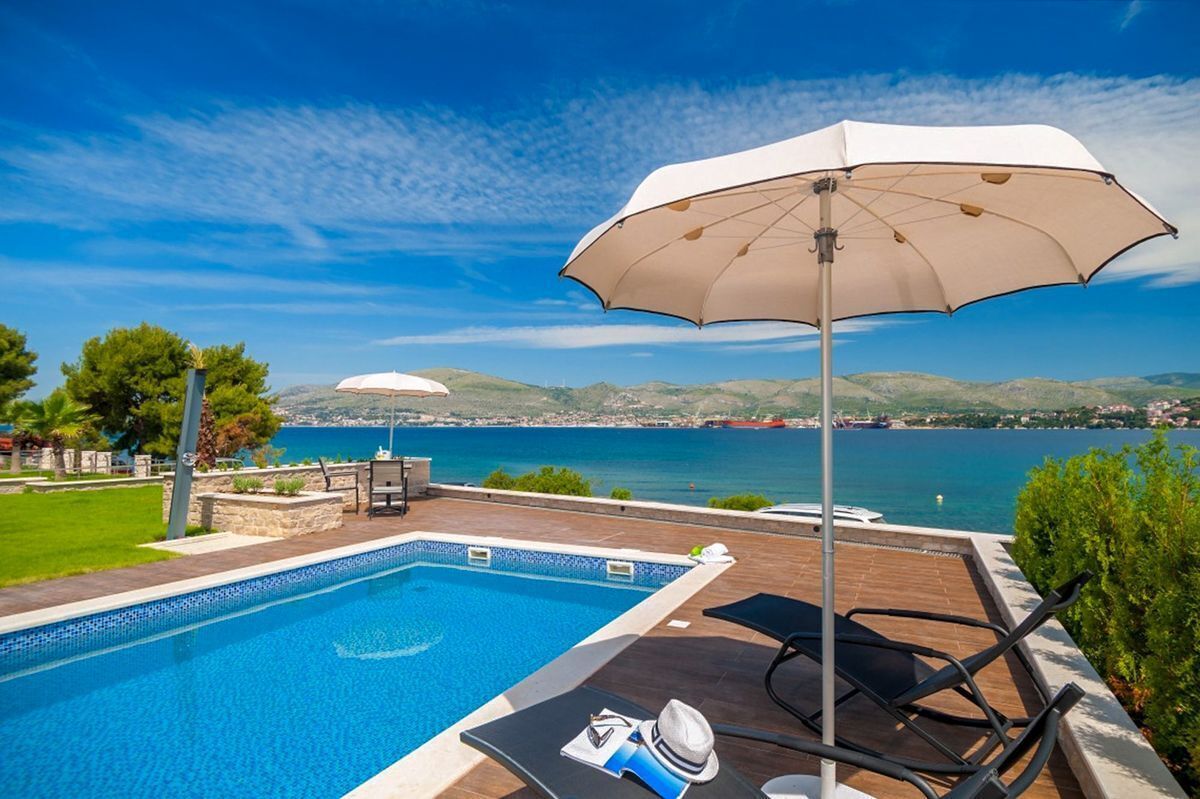 Indoor pool, a heated pool