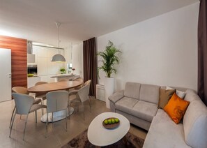 Living area - Villa Panda - Six Bedroom Villa, Sleeps 11 (Okrug Gornji)