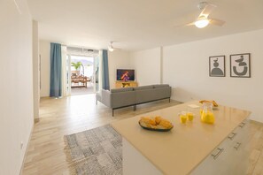 Pöytätennispöytä