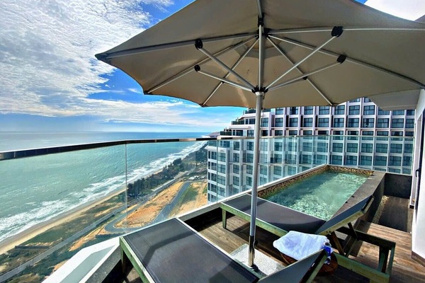 Romantic Penthouse, 2 Bedrooms, Private Pool, Ocean View | Balcony