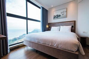 Premium Suite, 2 Bedrooms, Balcony, Beach View | Premium bedding, down comforters, Tempur-Pedic beds, free minibar - Mandala Azure Haven (Phan Thiet)