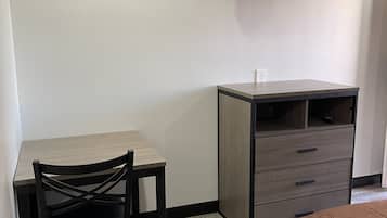 Comfort Single Room | Free WiFi