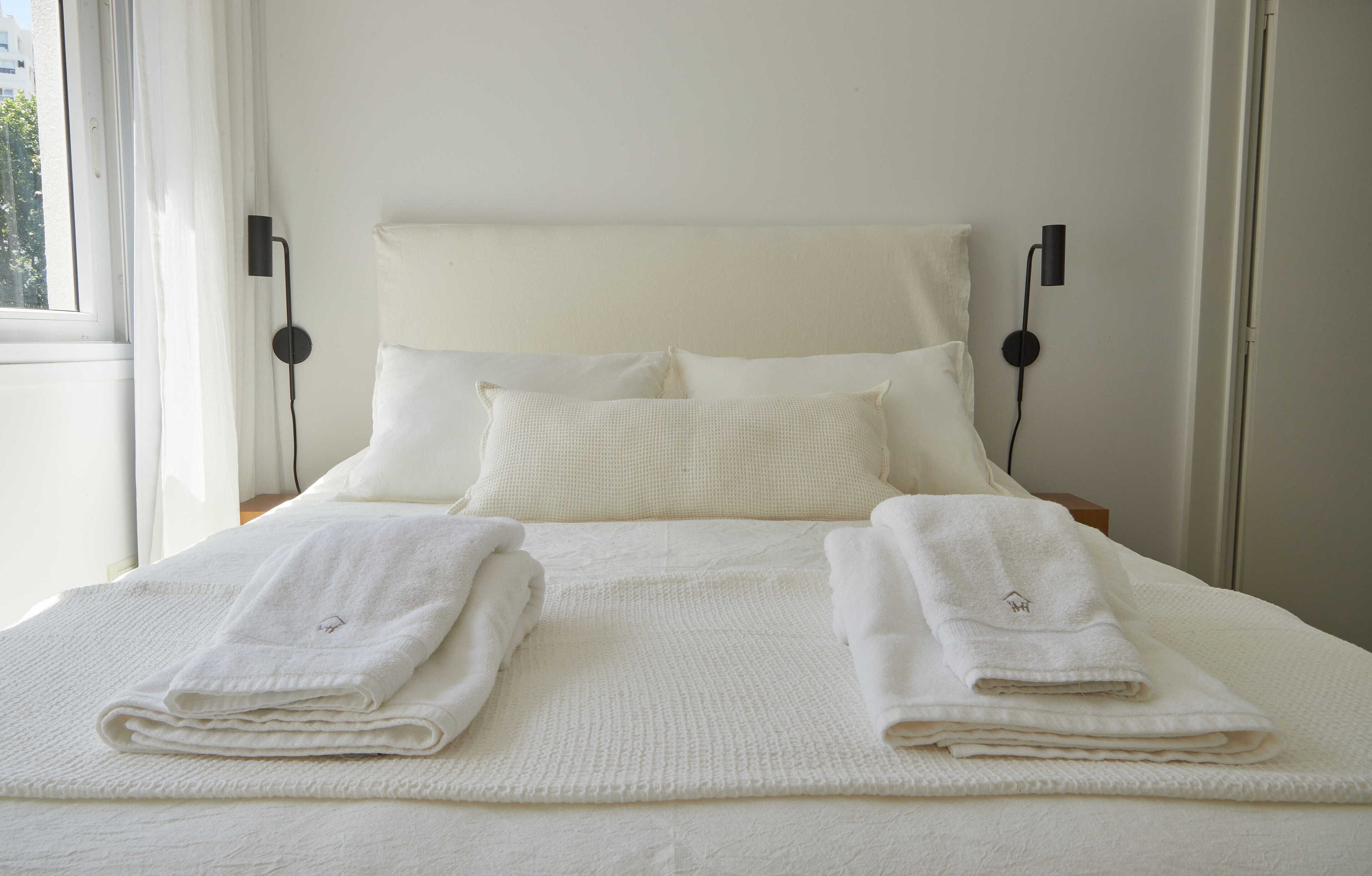 Lejlighed | 1 soveværelse, pengeskab på værelset, strygejern/strygebræt