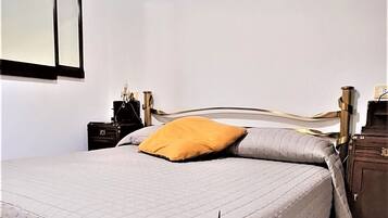 2 soveværelser, strygejern/strygebræt, Wi-Fi, sengetøj