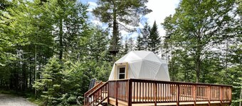 Dôme #3 avec vue sur les montagnes