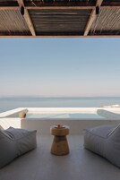 Suite junior, piscina privada, vistas al mar | Piscina privada