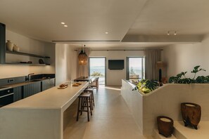 Premier Suite, Private Pool, Sea View | Private kitchen | Espresso maker, coffee/tea maker, electric kettle - Bard De Sol (Mykonos)