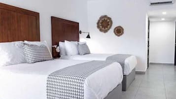 Desk, laptop workspace, free WiFi