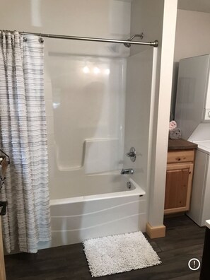 Hair dryer, towels, soap, shampoo - Whitetail Hollow  (McBain)