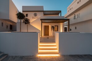 مدخل المنشأة