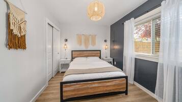 3 soveværelser, skrivebord, weekendseng, gratis Wi-Fi