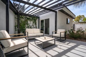 Terrace/patio - Phoenix Uptown | 4BR 3BA Luxury Hip | Vibey PHX (Phoenix)