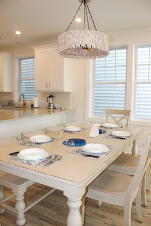 Dining - Large Families, Steps to Beach, Ocean View (Seaside Heights)