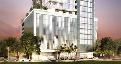 Luxe High Rise off of Rainey St.