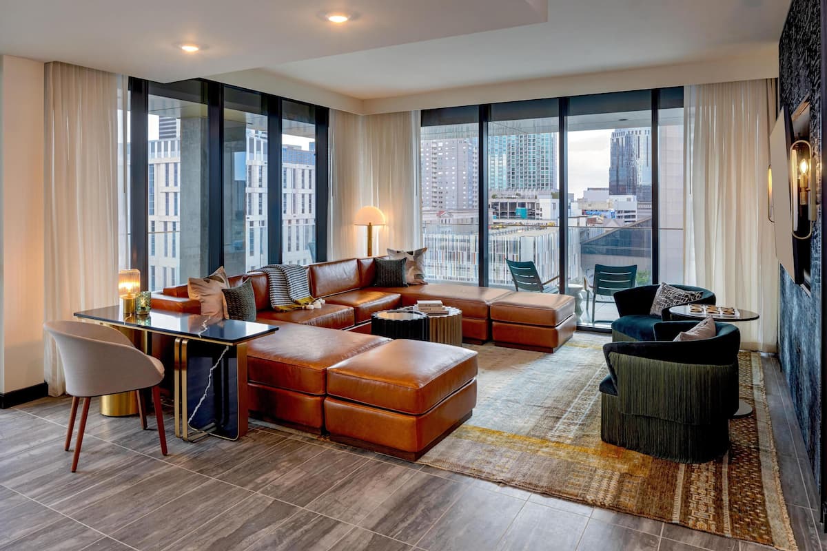 Presidential Suite (Hearing) | View from room