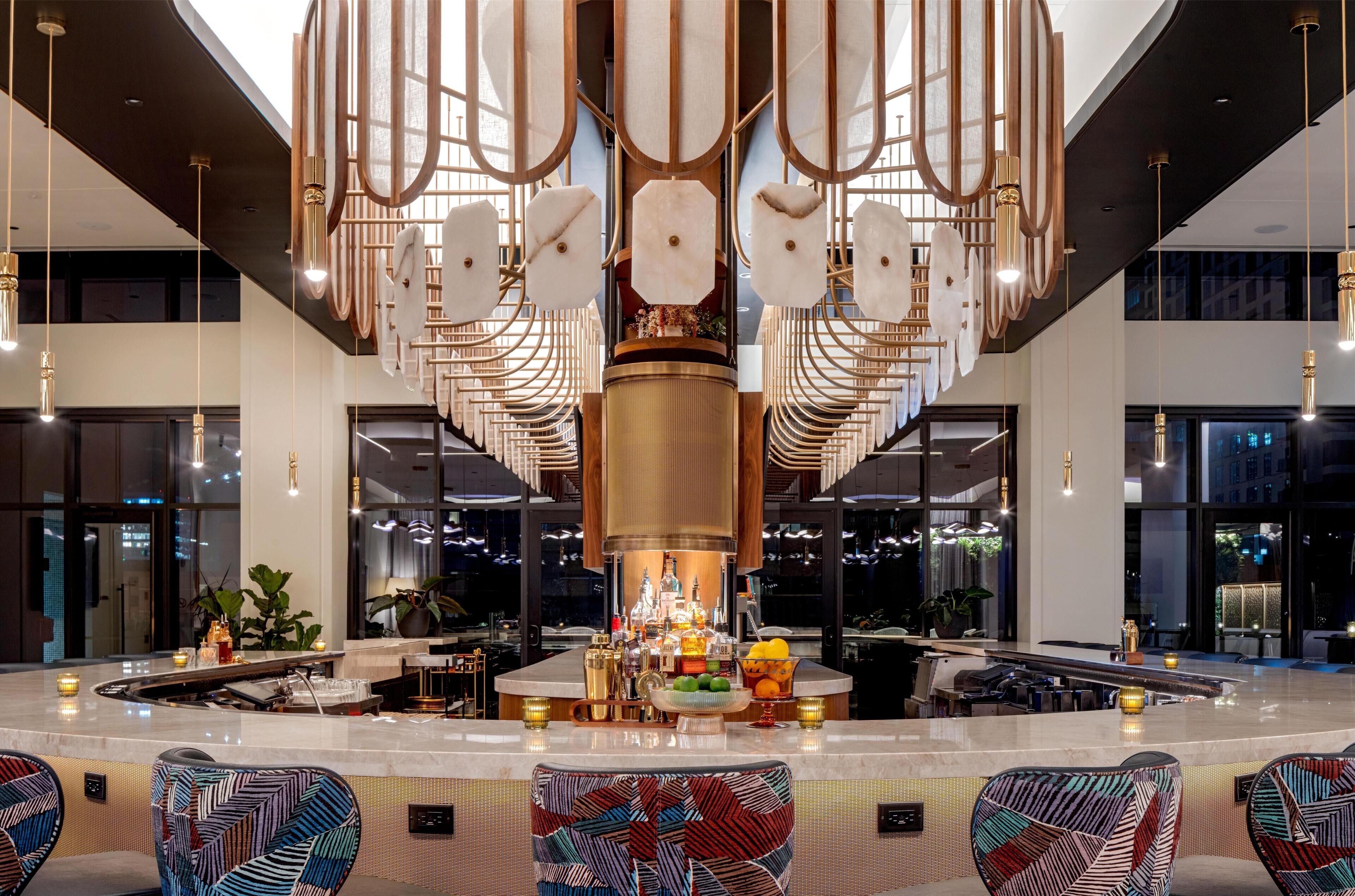 2 間酒吧/酒廊、大廳酒吧、天台酒吧