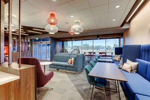 Lobby - Tru By Hilton Leland Wilmington (Leland)