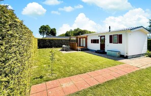 Exterior - Stunning (sta)caravan in Tzummarum (Tzummarum)