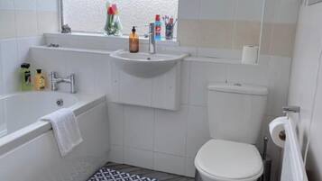 Towels, soap, shampoo, toilet paper