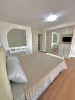 Apartamento tradicional | 1 quarto, escrivaninha, Wi-Fi de cortesia