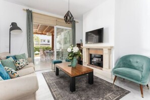 TV - Magnífico Apartamento guadalmina baja  (Marbella)