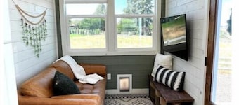 Urban Tiny Home Getaway