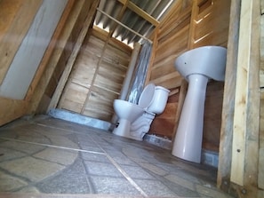 Bathroom - Dolphin Lodge (Panama City)
