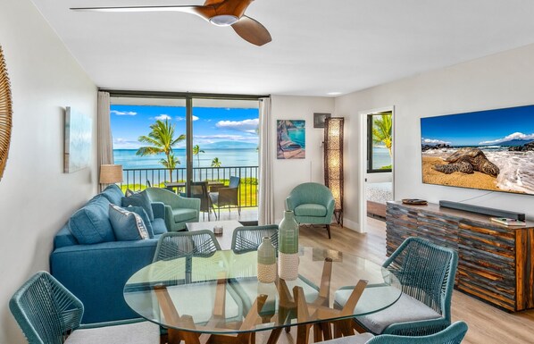 Luxury-Apartment | Wohnbereich | 50-Zoll-Smart-TV mit Kabelempfang