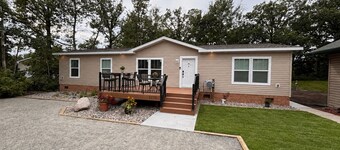 New 4BR/2BA Lake of the Woods Walleye Camp!