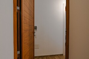 Interior - Mamuthones Apartment (Mamoiada)