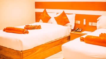 Quarto duplo standard | 1 quarto, roupas de cama antialérgicas, frigobar, escrivaninha