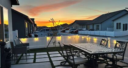 Kokopelli House - Modern Retreat in Fruita Desert