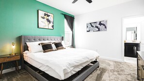 5 Schlafzimmer, Zimmersafe, Bügeleisen/Bügelbrett, Reisekinderbett