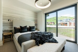 4 camere, Wi-Fi, lenzuola