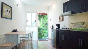 Classic Suite | Private kitchen - Garden House Welcome to San Ángel (Mexico City)