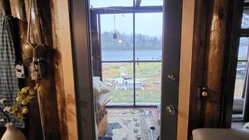 Livros, aparelho de som