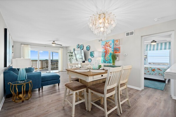 Dining - La Mirage Condo 339 Beachfront Condo Resort with Private Boardwalk to Beach (Port Aransas)