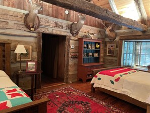 3 bedrooms, bed sheets