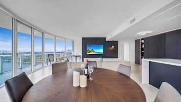 Luxury Apartment | Living area