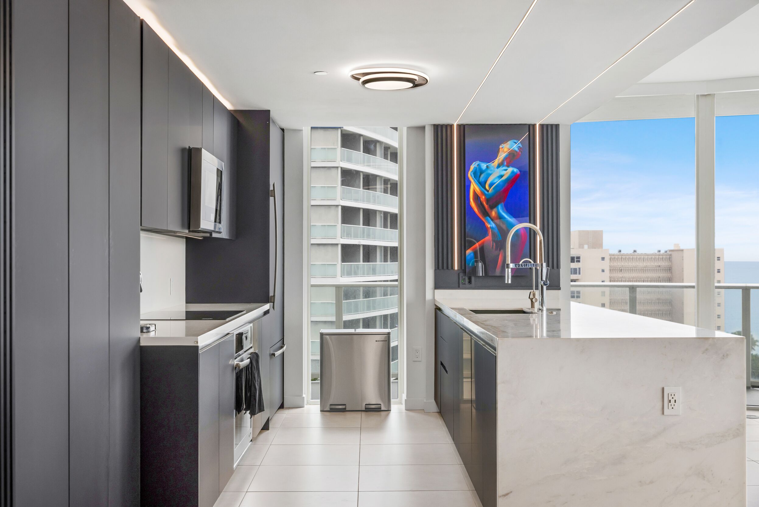 Luxury Apartment | Private kitchen | Fridge, microwave, oven, stovetop