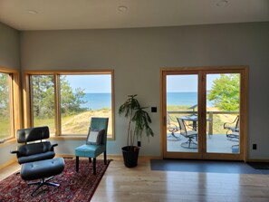 スマートテレビ、書庫