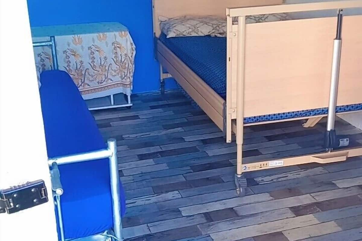 Comfort Room, 3 Bedrooms