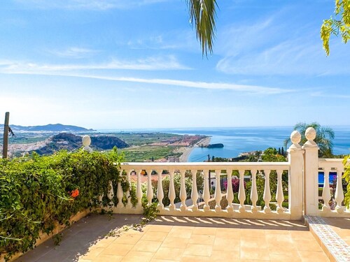 Beautiful villa with private swimming pool